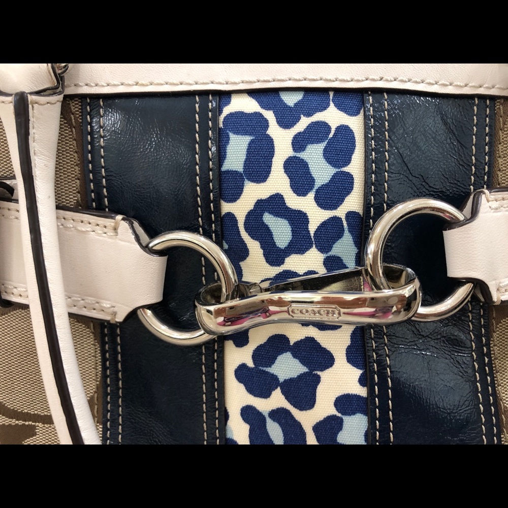 Handbag. - Picture 5 of 7